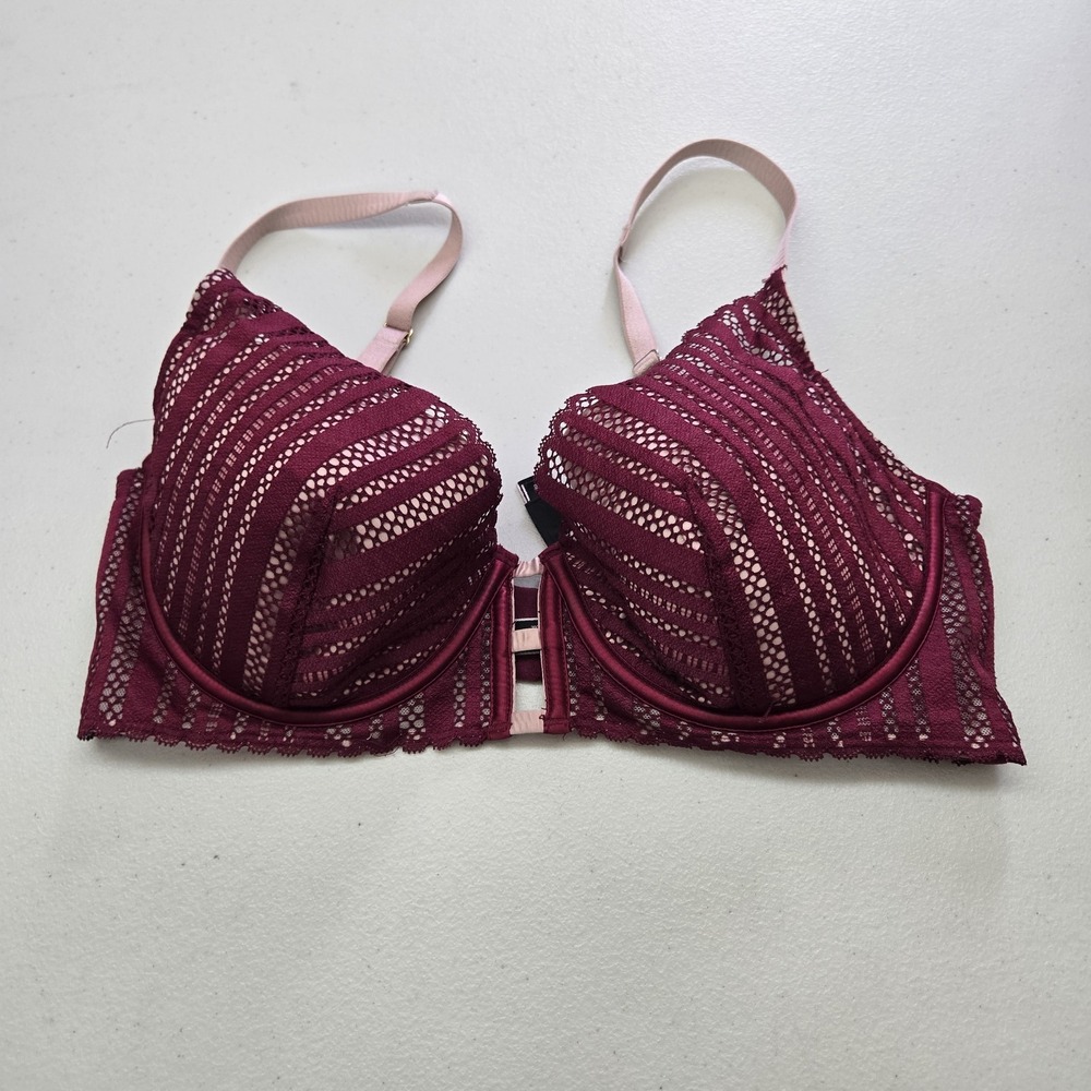 Victoria's Secret Women Bra 36D Burgundy Geometric Lined Plunge‎ Longline